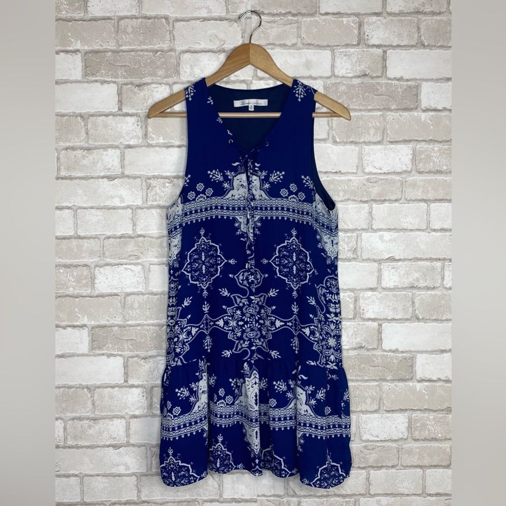 Lovers + Friends Blue & White Sleeveless Temple Dress Size M - Picture 3 of 16
